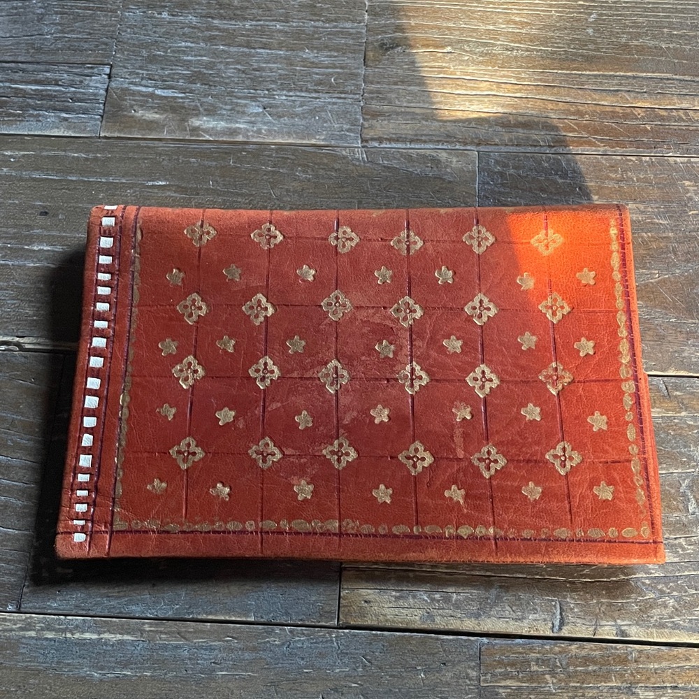 Vintage CR 22 Carat Handmade Gold Embossed Wallet🖤